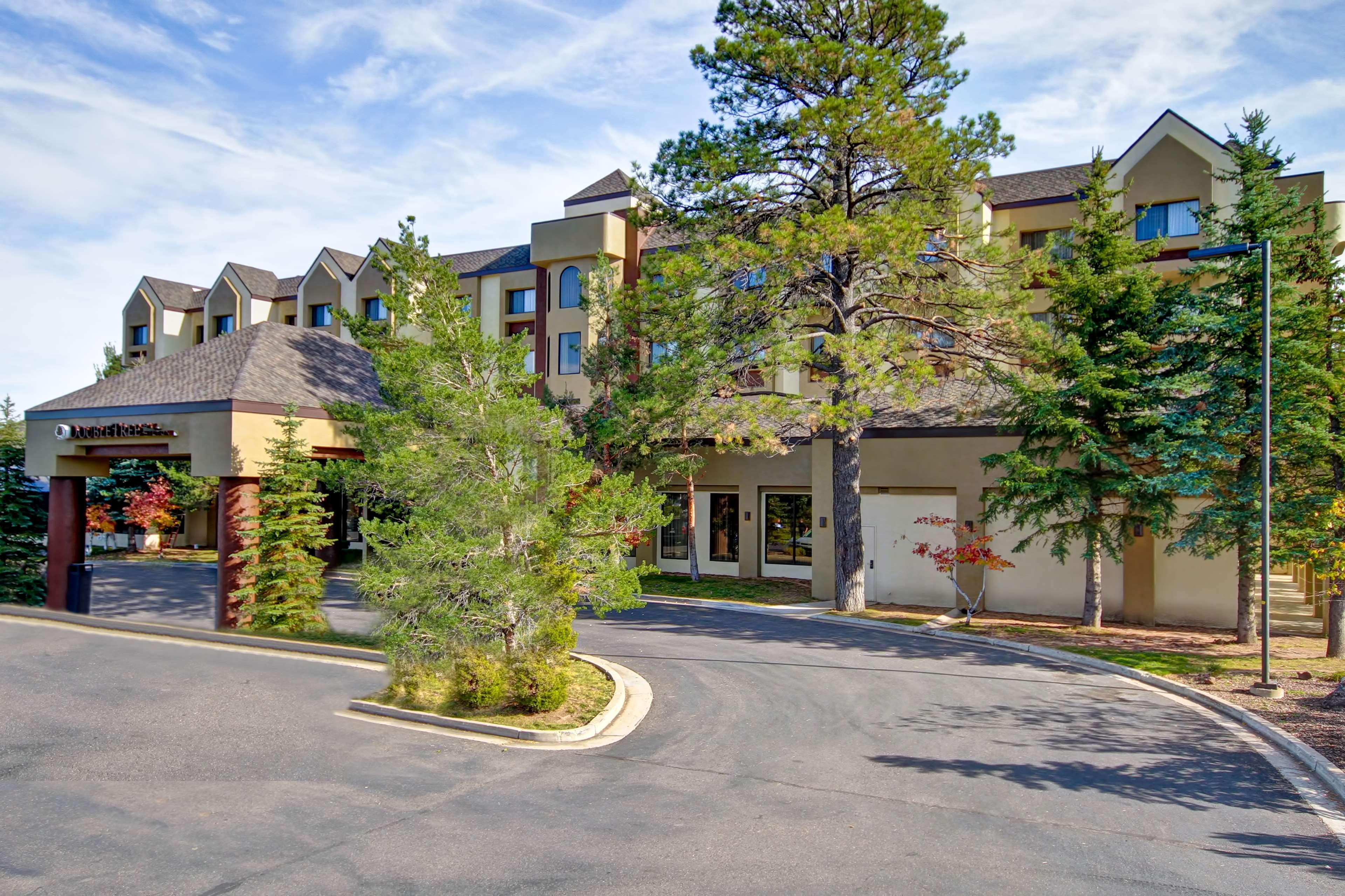 Doubletree By Hilton Hotel Flagstaff Exterior photo